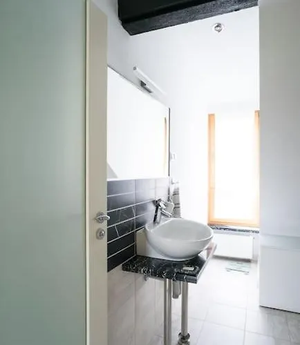 Dom Z Ogrodem Blisko Centrum Villa